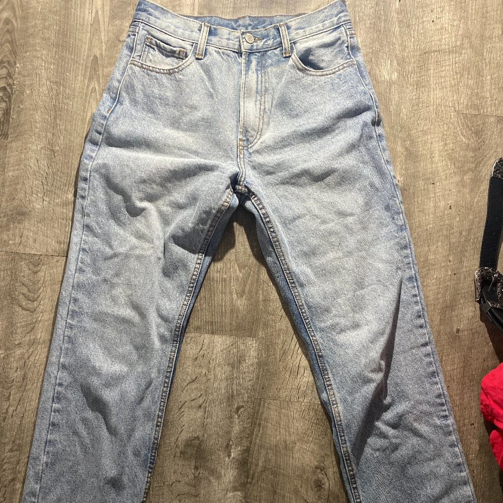 Brandy Melville Light Wash Jeans